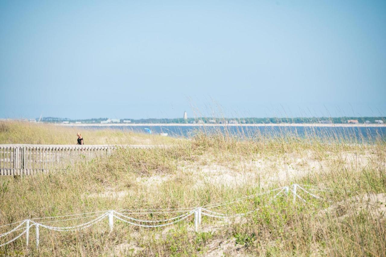 Katie Lou'S Place By Oak Island Accommodations Caswell Beach Kültér fotó